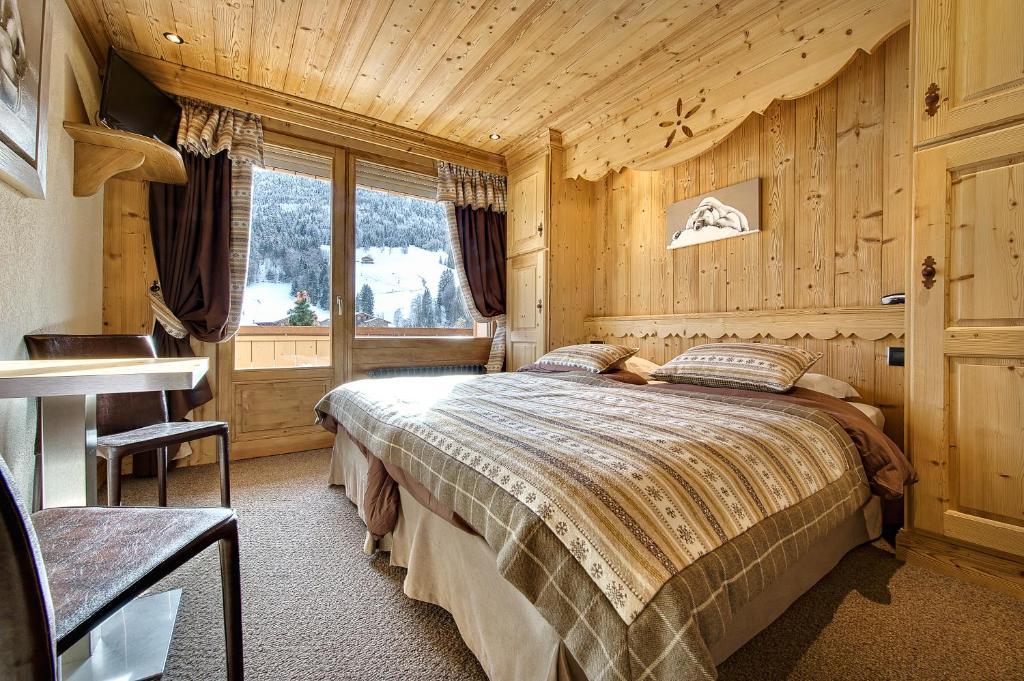 Hotel-Chalet Les Ecureuils Restaurant, Piscine, Garage Le Grand-Bornand Cameră foto